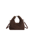 Bruine teddy fleece halve maan schoudertas met lederen riem en zilveren ritssluiting - Groot / Bruin