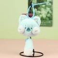 Porte-clés chat en peluche bleu clair avec fourrure douce et dragonne en silicone assortie - Bleu / Environ 15cm