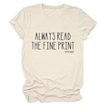 Dettaglio della maglietta a girocollo con slogan 'Always Read The Fine Print' premaman - S / Sabbia (Font Nero)