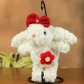 Portachiavi con coniglietto in peluche bianco, fiocco rosso e dettaglio perla - 20cm / Rosso