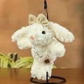 Portachiavi con coniglietto di peluche bianco con fiocco beige e borsa a fiori - 20cm / Marrone