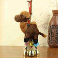 Porte-clés chameau en peluche marron et caramel avec perles ethniques et cloches dorées - Brun Foncé
