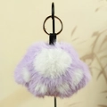 Porte-clés patte de chat en peluche bicolore violet et blanc avec anneau doré - Violet