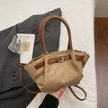 Borsa tote minimalista color kaki opaco con manici marrone scuro e tracolla regolabile - Cachi
