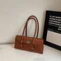 Elegante bolso de hombro marrón de cuero con cierre de giro plateado para diario - Marrón
