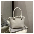 Bolso cubo de cuero blanco crema con detalle de asa anudada y correa desmontable - Blanco