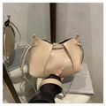 Bolso hobo beige plisado con cadena plateada y cordón lateral en cuero sintético mate - Caqui
