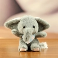 Niedlicher grauer Plüsch-Elefant Schlüsselanhänger mit blau-rosa kariertem Schal - Grau