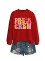 Vista plana de sudadera roja Pre-K Crew combinada con pantalones cortos de jean - S / Gráfico Pre-K Crew / Rojo