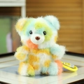 Portachiavi orsetto di peluche tie-dye colorato con gancio giallo su vetro - Stile classico