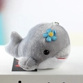 Mini colgante de delfín de peluche gris y blanco con flor azul y cadena de bolitas - Aprox 10cm / Gris