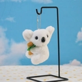 Süßer weißer Koala Plüsch-Schlüsselanhänger mit grünem Blatt und Kugelkette am Ständer - Höhe ca. 12cm / Weiß