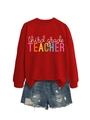 Detail des roten Third Grade Teacher Sweatshirts mit bunter Schrift auf Baumwolle - S / Rotes Sweatshirt (Weiße Grafik)