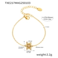 Detailweergave van een gouden sneeuwvlokarmband van roestvrij staal met zirkonia - Goud - Witte Zirconia Armband