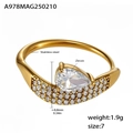 Anillo ancho de acero dorado con circón de lágrima y cristales pequeños - US 7 / Circonia Blanca Color Dorado