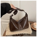 Minimalist deep brown large capacity tote bag made of premium textured faux leather - Brown