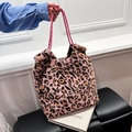 Große Shopper-Tasche aus Plüsch mit rosa Leopardenmuster und weichen Webgriffen für Damen - Rosa