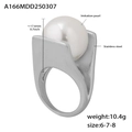 Bague minimaliste en acier inoxydable avec une perle blanche de 17,6 mm sur anneau large - Bague en Perles de Coquille Couleur Acier Taille 6 (A166)