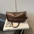 Sac bandoulière en cuir marron foncé rétro avec détails dorés sur livre blanc - Brun Sans Pendentif