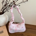 Borsa a spalla floreale rosa con volant trapuntati e motivi dolci di rose e farfalle - Rosa