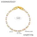 Dettaglio del bracciale tennis dorato con zirconi, misure 17,5 cm lungo e 0,3 cm largo - Bracciale Zirconia Bianco