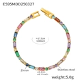 Dettaglio di bracciale con zirconi colorati, lunghezza 17,5 cm e base in acciaio - Bracciale Zirconia Multicolore