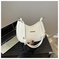 Bolso de hombro blanco minimalista en cuero sintético con placa dorada y nudos - Blanco