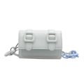 Mini crossbody tas van ijsblauw mat leer met kettingriem en decoratieve gespen - Groen