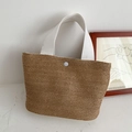 Bolso de paja marrón con asas de tela blanca y cierre de presión para vacaciones de playa - Blanco