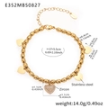 Vista dettagliata di un bracciale con ciondoli a cuore con misure e peso - Stile Cuore d'Oro (E352)