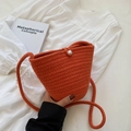 Bolso cubo de punto naranja hecho a mano con cierre de perla y correa larga ajustable - Naranja