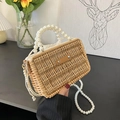Handgefertigte Rattan-Handtasche mit cremefarbenem Perlengriff und langer Perlenkette - Stil 2 (Trapezförmiger Stil)