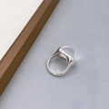 Minimalistische zilveren ring met een grote doorschijnende kristal in gepolijste zetting - US 6 / Ring