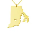 Collar con colgante mapa de Rhode Island dorado con corazón en acero inoxidable - Dorado