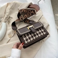 Bolso bandolera vintage de cuero marrón con pata de gallo y correa tejida - Café (7968)