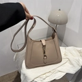 Khaki Ledertasche im Vintage-Stil mit eleganter goldener Metallschnalle für Damen - Khaki
