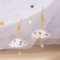 Mini Bunte Polka-Dot Regenschirm-Ohrringe mit rosa Perlen auf goldenen Haken - Punkt-Muster-Stil