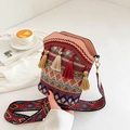 Borsa a secchiello boho in pelle rosa con nappe etniche e tracolla in tessuto colorato - Stile Pizzo Intrecciato Patchwork in Pelle Rosa (0138款一)
