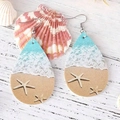 Boucles d'oreilles en cuir en forme de larme avec vagues de l'océan et étoiles de mer - Motif de Vagues de Plage (ER318-2)
