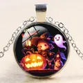 Macro shot of Halloween necklace pendant with witch and pumpkin illustration - Witch Pumpkin Ghost (款式-22)