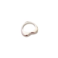 Anello d'argento minimalista con forma organica lucida e design moderno irregolare - US 7 / Oro bianco