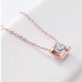 Elegant 18k rose gold plated solitaire diamond pendant necklace with U-shaped setting - Four-Claw Round Rhinestone Clavicle Chain (81130) / Rose Gold