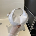 Borsa hobo a mezzaluna in pelle PU bianca con cerniera in metallo e tracolla sottile - Bianco