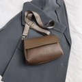 Borsa tote in pelle marrone con tracolla regolabile in jacquard a motivo chevron - Marrone Piccolo