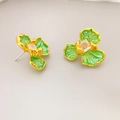 Elegante Blumenstecker mit grünen Emaille-Blütenblättern und zentralem quadratischem Zirkon - Grün