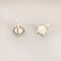 Elegant 925 silver stud earrings with 8-10mm cultured pearls and cable texture - Silver
