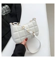 White quilted felt underarm bag with resin chain and minimalist geometric pattern - White