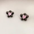 Orecchini a fiore smaltati minimalisti con cristallo a cuore rosa in petali neri - Nero