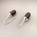 French retro silver earrings with oval agate pendants in a minimalist hook style - Black
