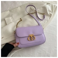 Elegant lavender flap bag with vintage gold clasp and metal chain strap for women - Purple